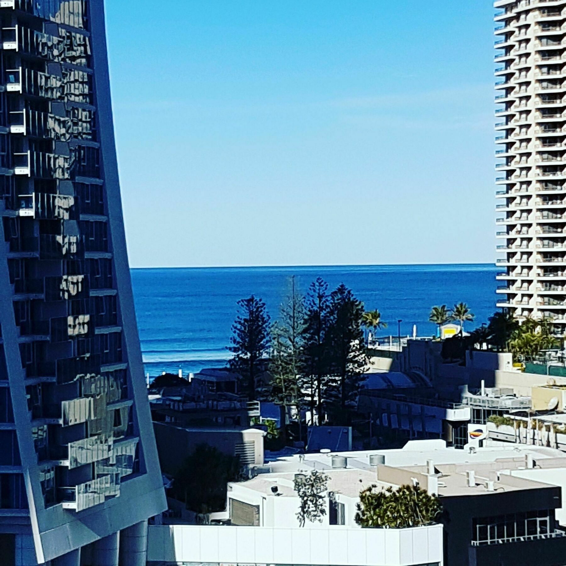 Circle Surfers Paradise Holidays エクステリア 写真